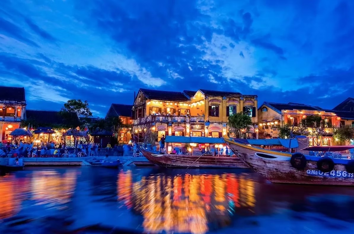 VIETNAM Odyssey - 5 Star
