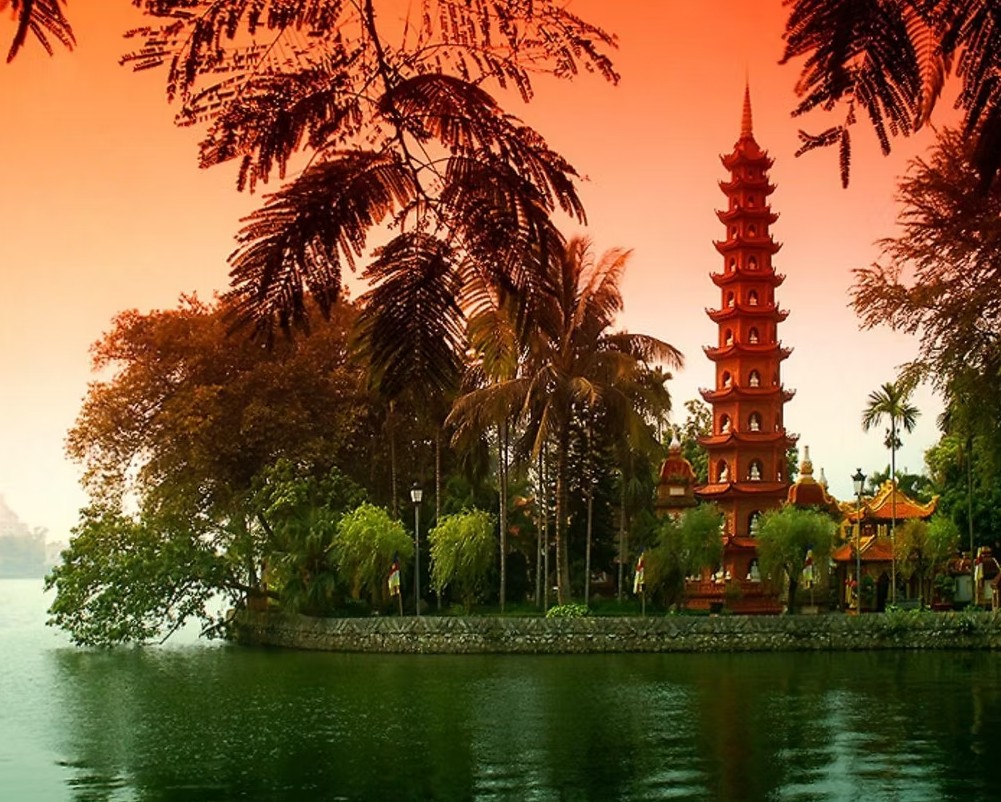 VIETNAM Odyssey - 5 Star