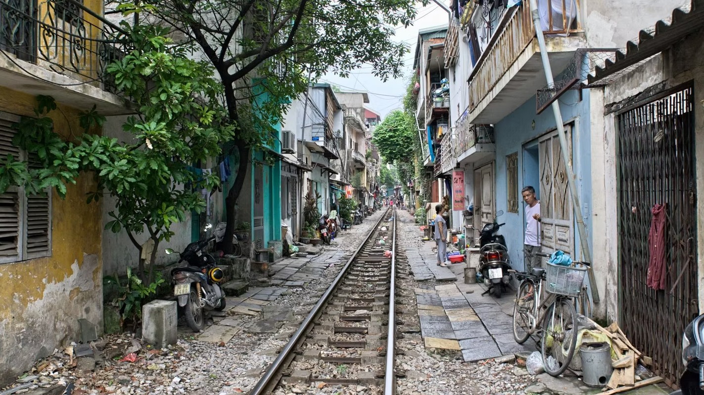 VIETNAM Odyssey - 5 Star